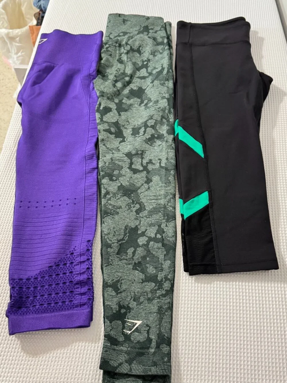 3pc. Athleisure Legging Bundle Alo Yoga, Gymshark